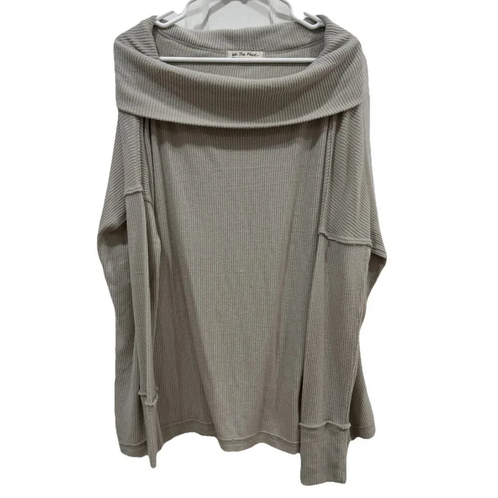 We The Free Sweater Women's Size‎ M Gray Back Slit Cowl Neck Ribbed Long Sleeve